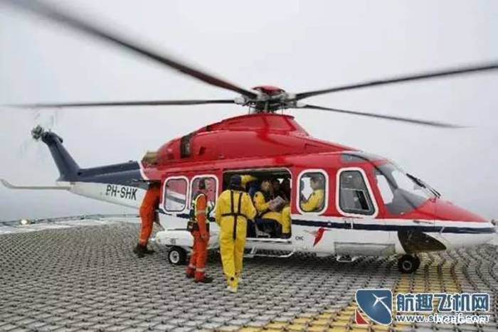 AW139