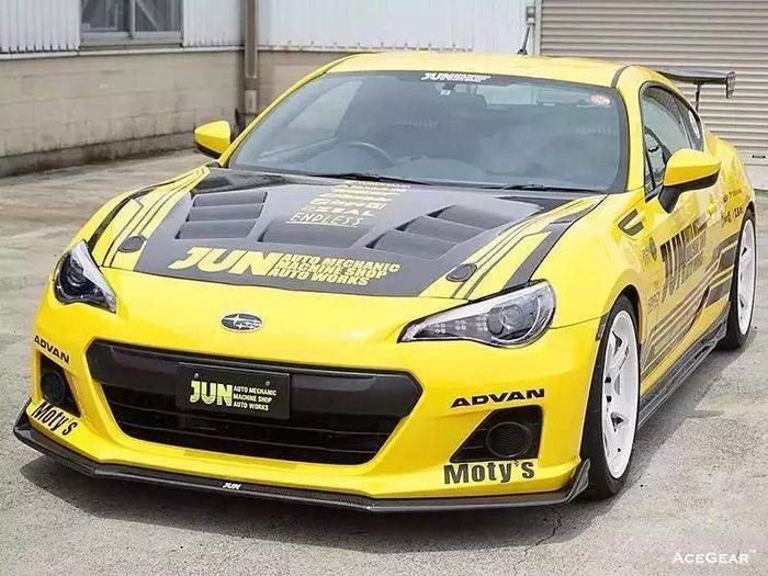 JUN没有对外透露这台2.4升V8 BRZ的性能数据