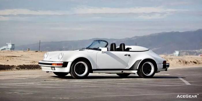 1989 Porsche 911 Speedster，售出价$363,000